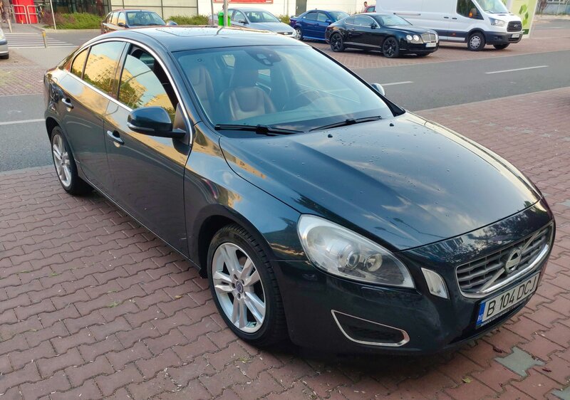 Volvo S60